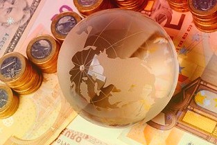 东岳硅材：关于三牛注册2022年度高级管理人员薪酬方案的公告
